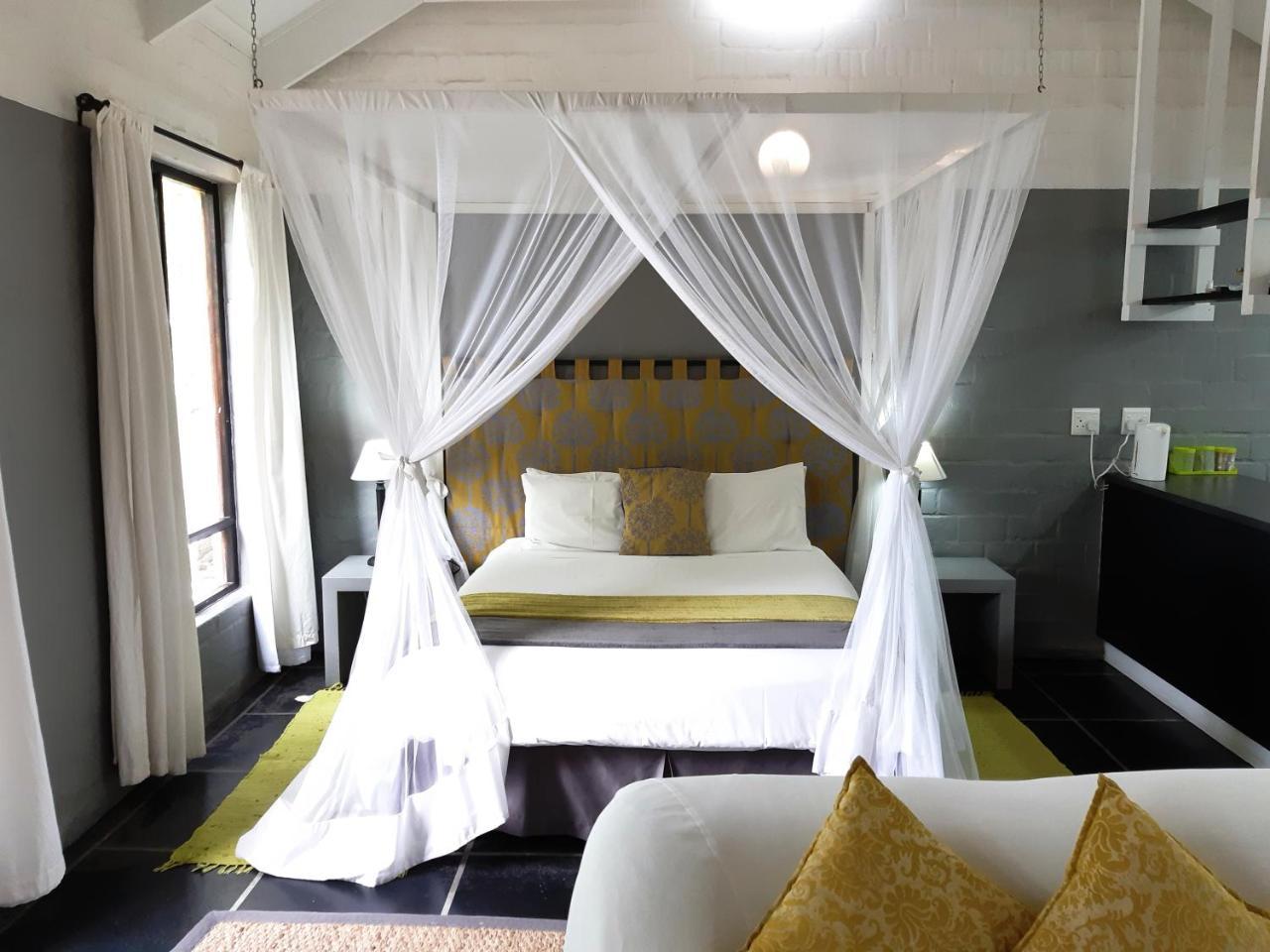 Hornbill House Self Catering Accommodation Херманус Экстерьер фото