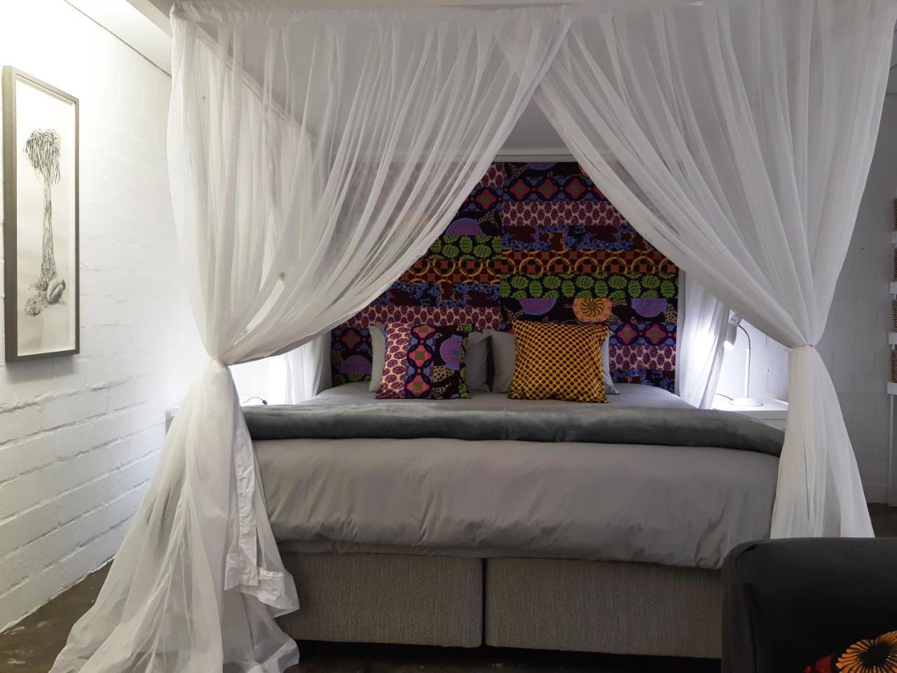 Hornbill House Self Catering Accommodation Херманус Экстерьер фото